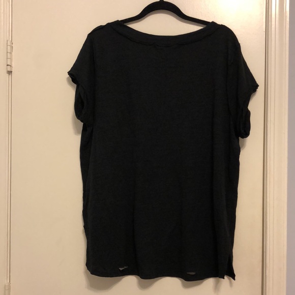 We The Free Distressed V-Neck T-Shirt - Picture 4 of 7